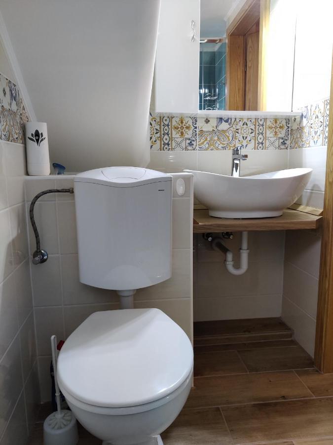 פוניארצוושהג' Bertalan Apartman מראה חיצוני תמונה